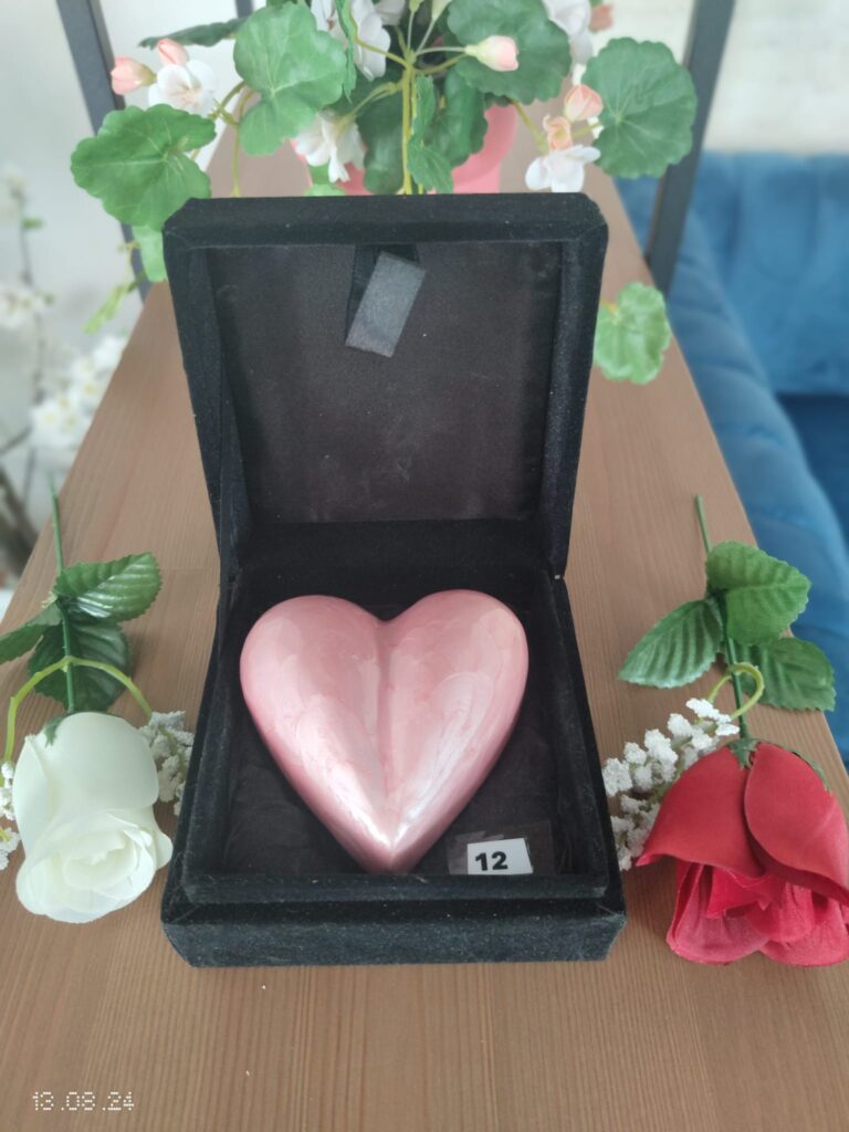 12 LARGE PINK HEART NO STAND